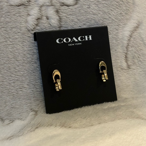Coach Gold Signature Interlock Chain Stud Drop Earrings - Picture 3 of 4